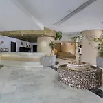 Studio, Pools, Terrace, Air Con, Fiber Apartment