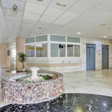 Studio, Pools, Terrace, Air Con, Fiber