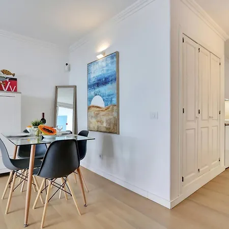 Apartment Studio, Pools, Terrace, Air Con, Fiber *