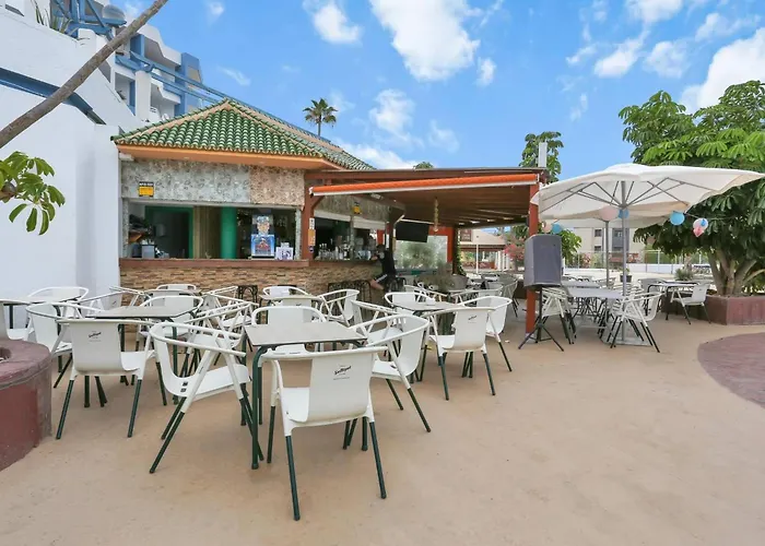 Apartament Studio, Pools, Terrace, Air Con, Fiber