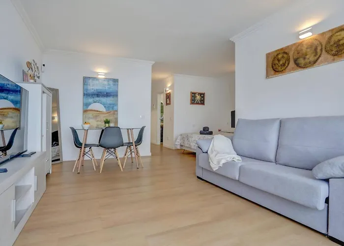 Studio, Pools, Terrace, Air Con, Fiber Apartament