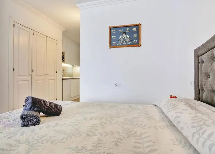 Studio, Pools, Terrace, Air Con, Fiber Apartament *